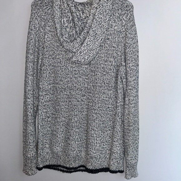 Roots hoodie -men’s - Picture 4 of 4